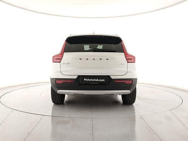 Usata Volvo XC40 Inscription 95 CV (69 kW) 2021 Bianco SUV
