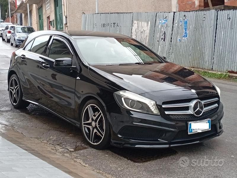 Usata Mercedes A180 AMG 110 CV (80 kW) 2015 Nero Berlina