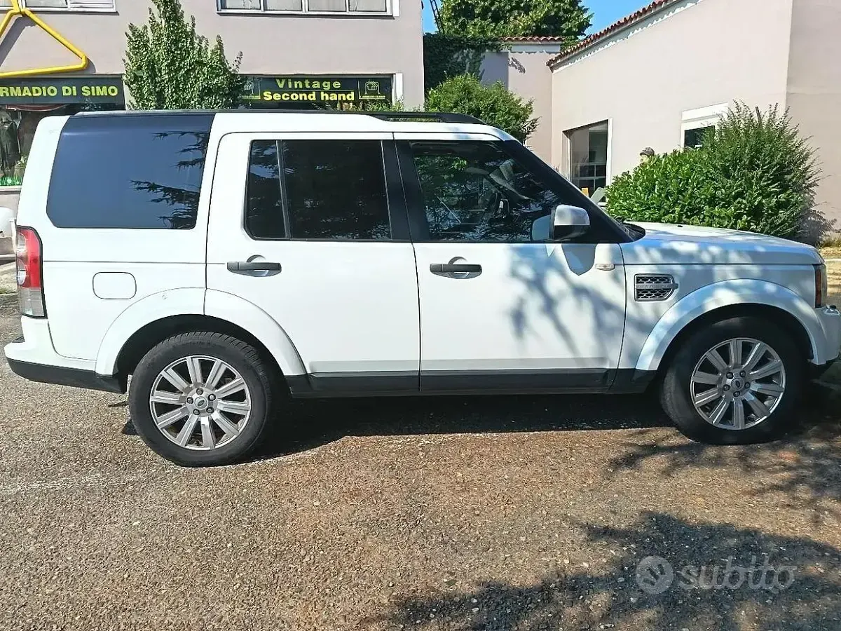 Usata Land Rover Discovery 4 HSE 256 CV (188 kW) 2012 Bianco SUV