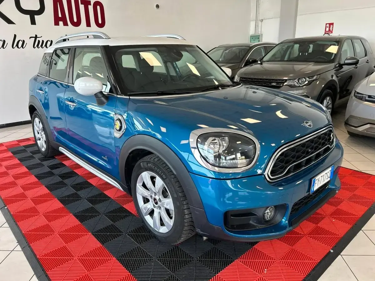 Usata Mini Cooper S Countryman Business 136 CV (100 kW) 2019 Blu SUV