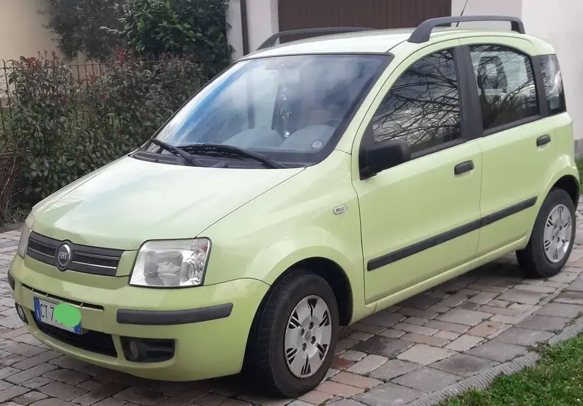 Usata Fiat Panda Dynamic 60 CV (44 kW) 2005 Verde Utilitaria