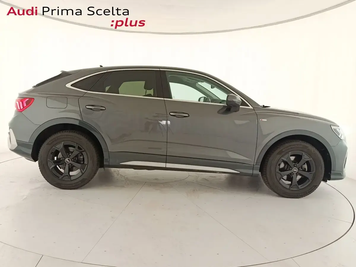 Usata Audi Q3 S-Line 150 CV (110 kW) 2025 Grigio SUV