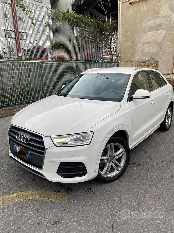 Usata Audi Q3 Business 150 CV (110 kW) 2016 Bianco SUV