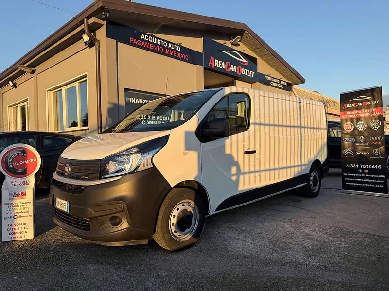 Sl[] bianco Usata 2021 Fiat Talento Monovolume | 15.490 € (Ottimo prezzo) - Immagine 1/4