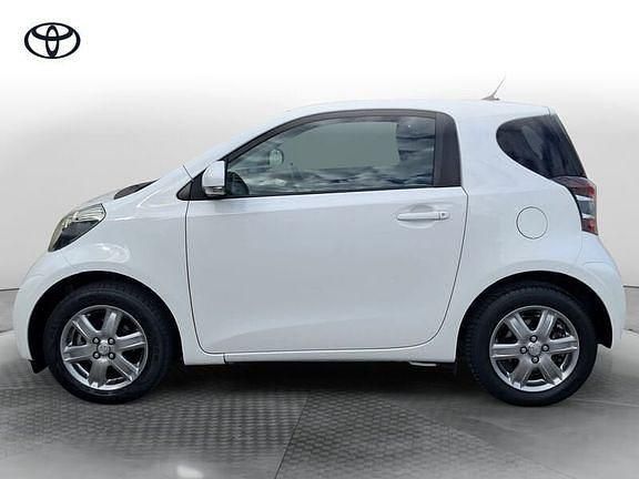 Usata Toyota iQ 68 CV (50 kW) 2011 Bianco Utilitaria