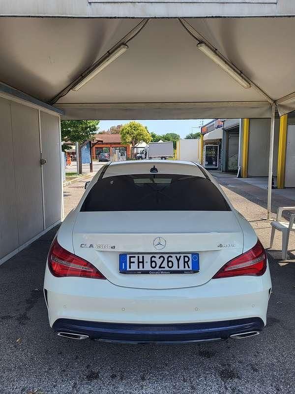 Usata Mercedes CLA200 Premium 136 CV (100 kW) 2017 Berlina