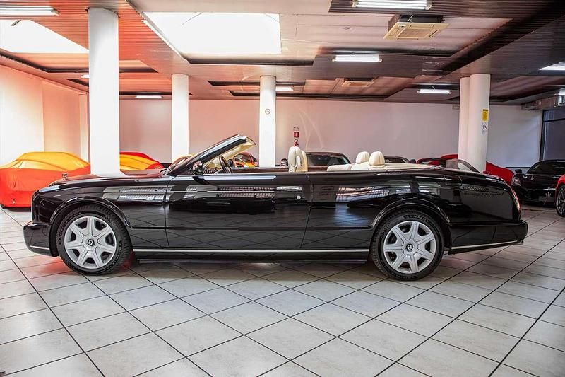Usata Bentley Azure Mulliner 457 CV (336 kW) 2009 Nero beluga Cabrio