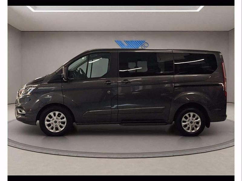 Usata Ford Tourneo Custom Titanium 131 CV (96 kW) 2021 Magnetic grey Furgone