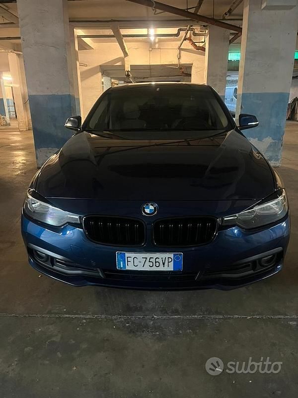 Blu Usata 2016 BMW 320 Tre volumi | 12.500 € (Buon prezzo) - Immagine 1/4