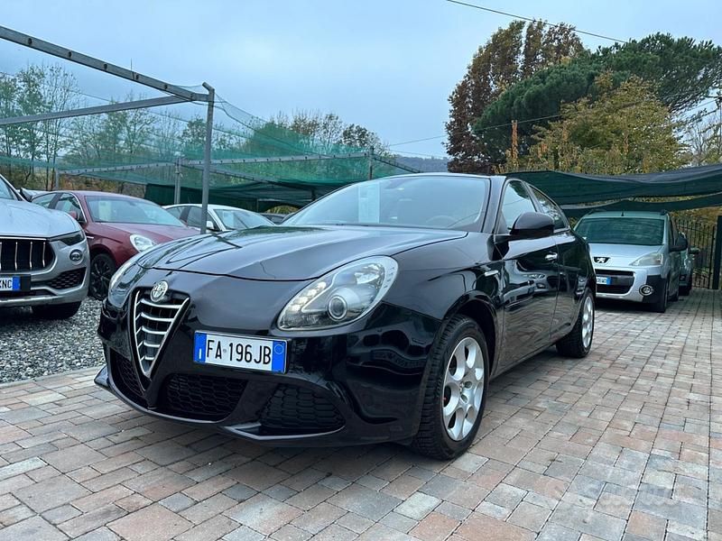Usata Alfa Romeo Giulietta Progression 105 CV (77 kW) 2015 Nero Utilitaria