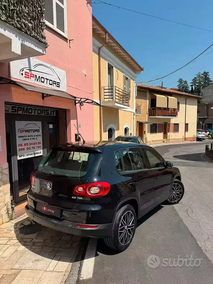 Usata VW Tiguan Sportline 140 CV (102 kW) 2009 Nero SUV