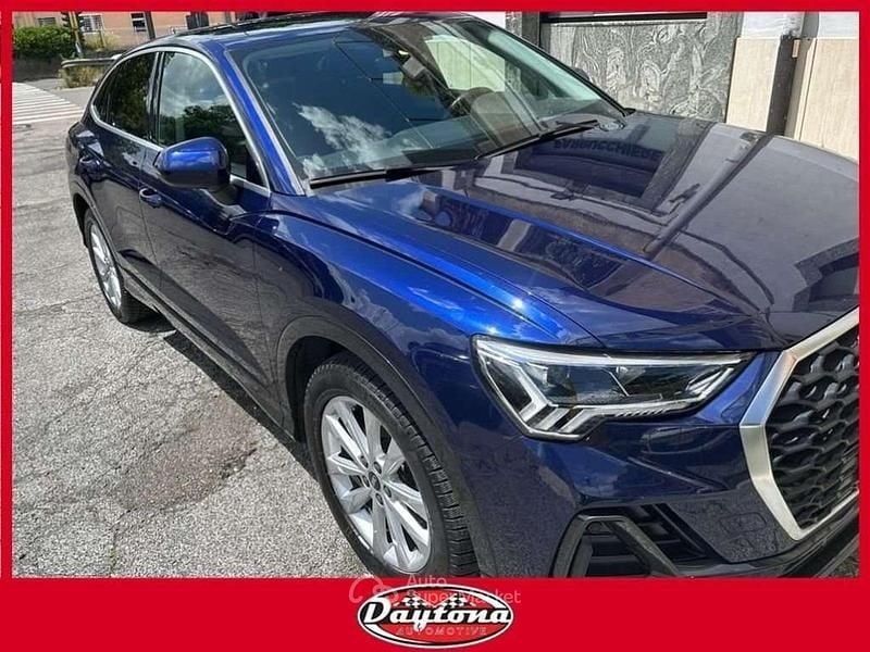Usata Audi Q3 Sportback Business Plus 150 CV (110 kW) 2022 Blu navarra SUV