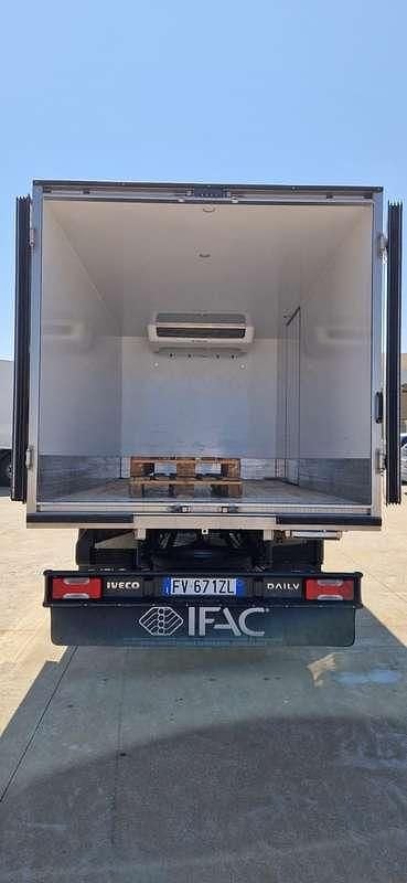 Usata Iveco Daily 179 CV (131 kW) 2019 Bianco Furgone
