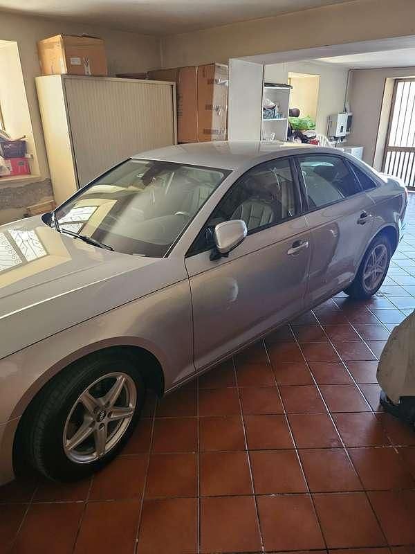 Usata Audi A4 Ambiente 150 CV (110 kW) 2018 Argento Berlina