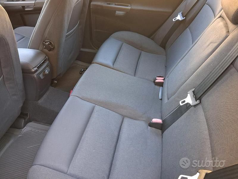 Usata Volvo V50 Momentum 136 CV (100 kW) 2006 Grigio Station wagon