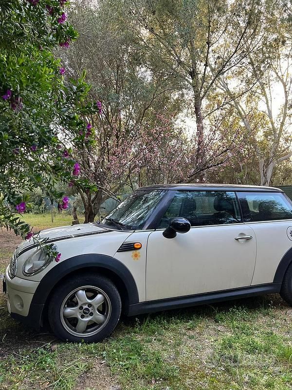 Usata Mini Cooper D 112 CV (82 kW) 2007 Utilitaria