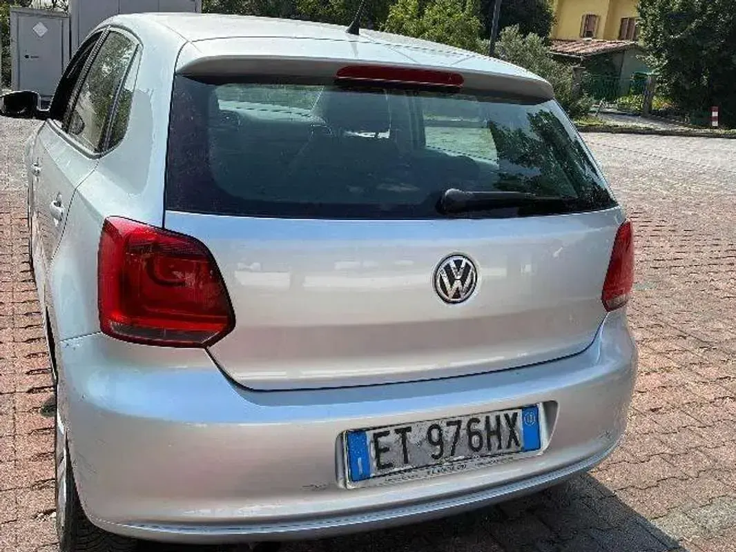 Usata VW Polo Comfortline 90 CV (66 kW) 2013 Grigio Utilitaria