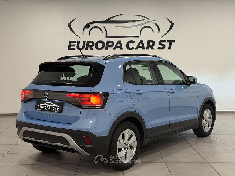 Usata VW T-Cross Life 95 CV (69 kW) 2024 Blu/azzurro SUV