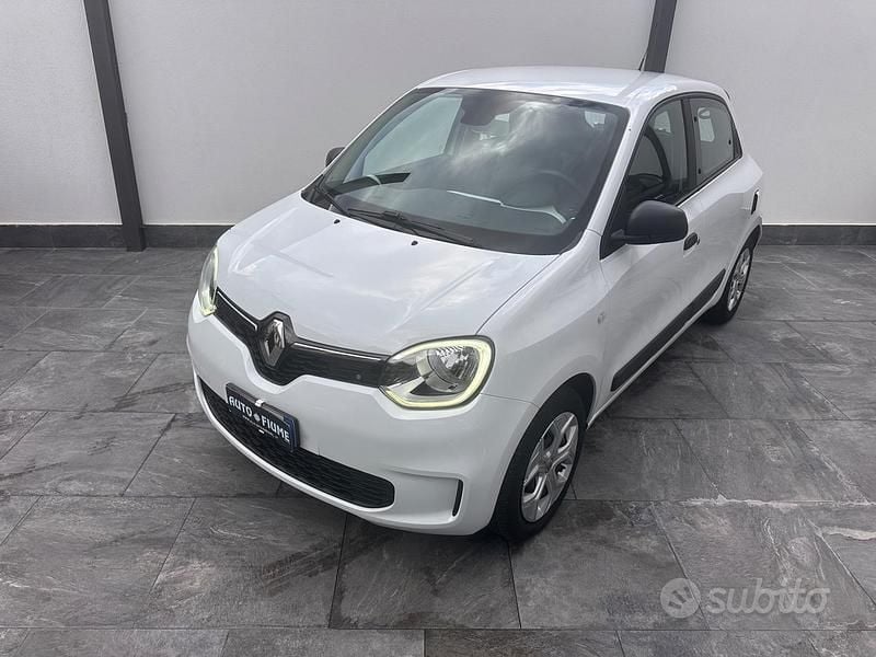 Usata Renault Twingo Life 65 CV (47 kW) 2022 Bianco Utilitaria