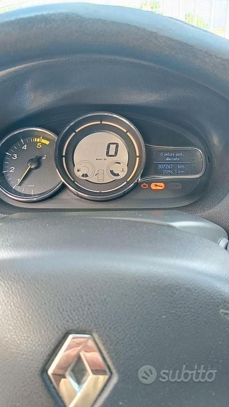 Usata Renault Mégane III 110 CV (80 kW) 2013 Grigio Station wagon