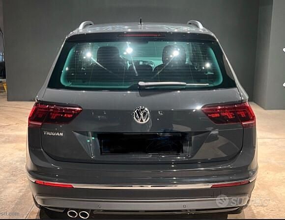 Gebraucht VW Tiguan 150 PS (110 kW) 2018 Grau SUV