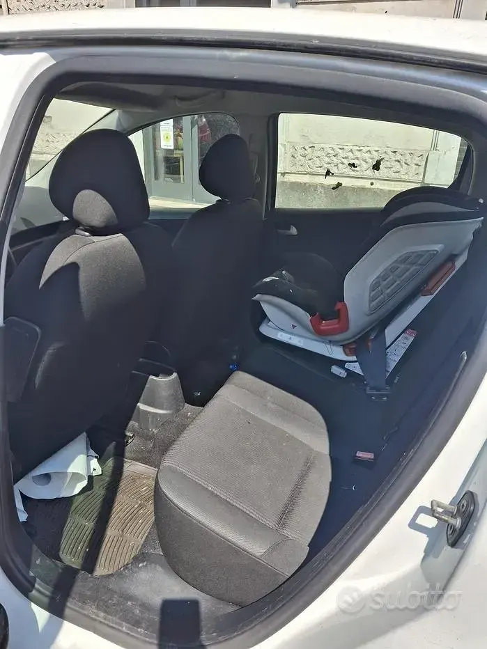 Usata Peugeot 207 95 CV (69 kW) 2011 Bianco Berlina