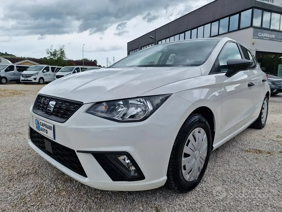 Usata Seat Ibiza Reference 90 CV (66 kW) 2019 Bianco Utilitaria