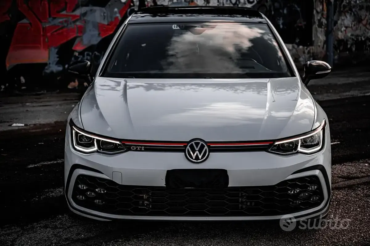Usata VW Golf VIII GTI 245 CV (180 kW) 2022 Bianco Berlina