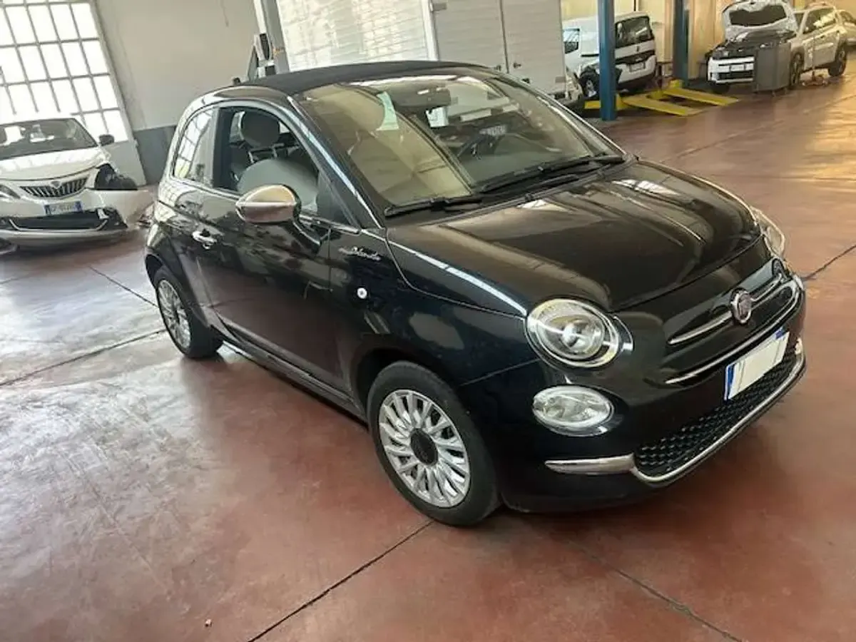 Usata Fiat 500C Dolcevita 69 CV (50 kW) 2022 Nero Cabrio