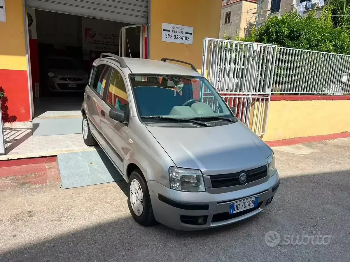 Usata Fiat Panda Emotion 54 CV (39 kW) 2006 Utilitaria
