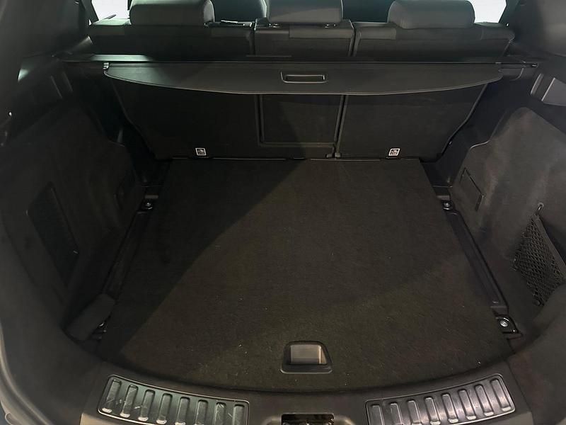 Usata Land Rover Discovery Sport R-Dynamic 163 CV (119 kW) 2021 Nero SUV