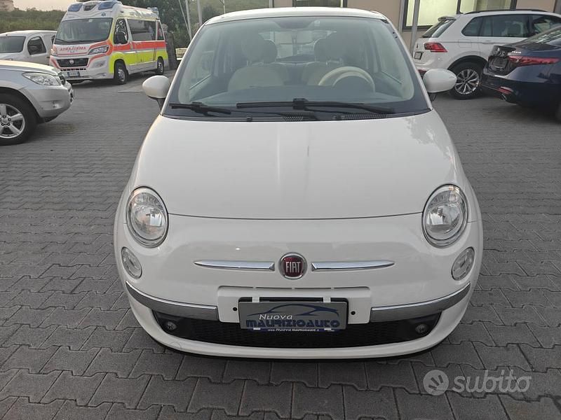 Usata Fiat 500 Lounge 75 CV (55 kW) 2015 Bianco Berlina