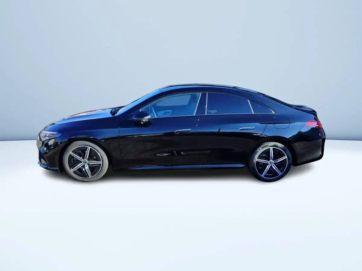 Usata Mercedes CLA200 Advanced Plus 163 CV (119 kW) 2026 Nero metallizzato Coupé