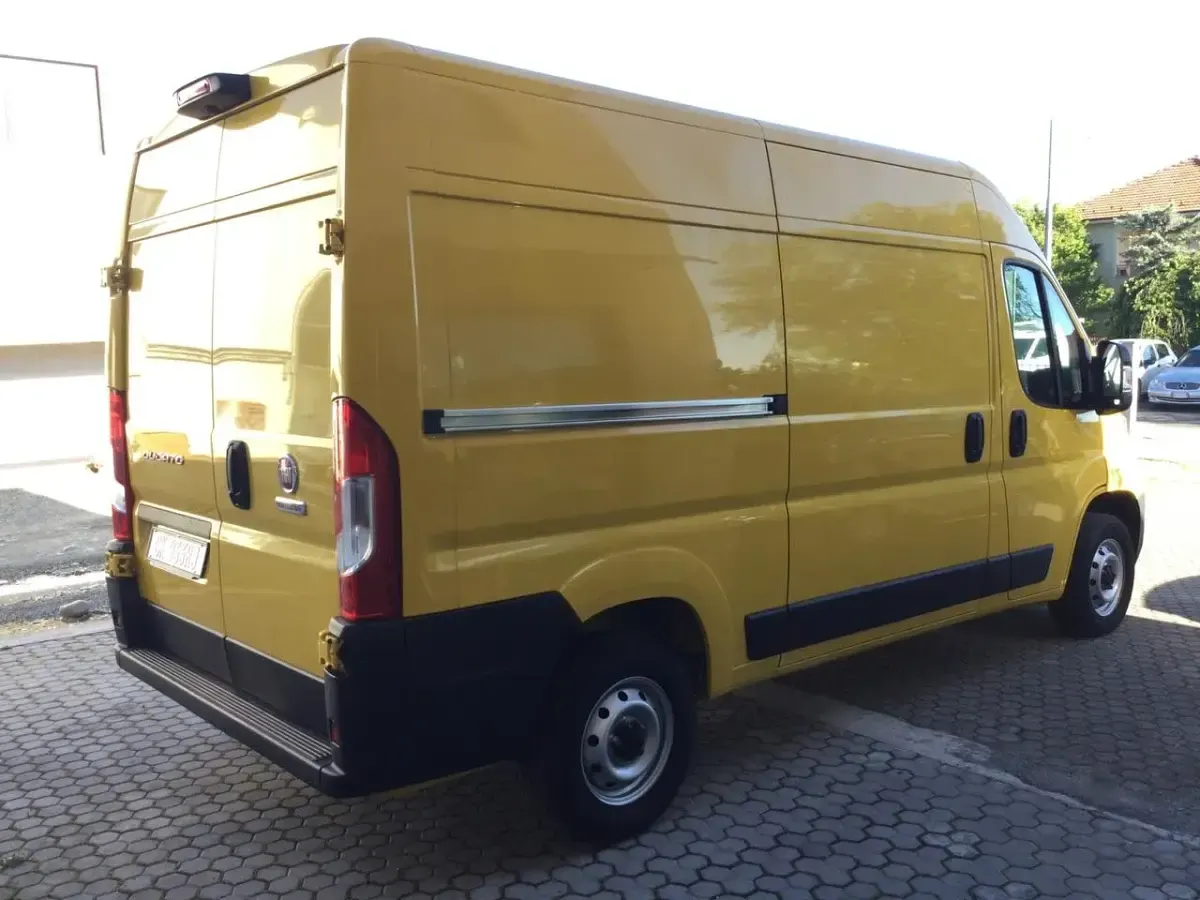 Usata Fiat Ducato 33 119 CV (87 kW) 2022 Giallo Furgone