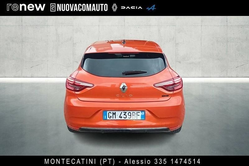Usata Renault Clio V Techno 145 CV (106 kW) 2023 Arancione Berlina