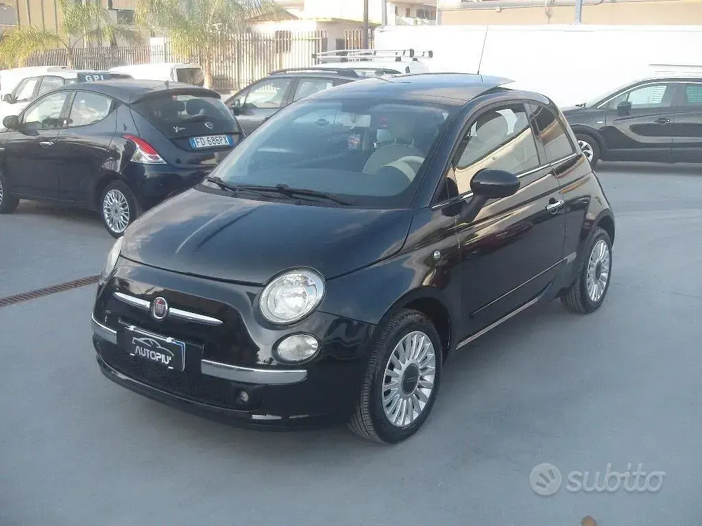Usata Fiat 500 Lounge 69 CV (50 kW) 2010 Utilitaria