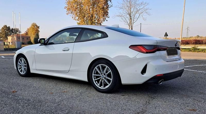 Usata BMW 420 Coupé Sport Line 190 CV (139 kW) 2021 Bianco Coupé