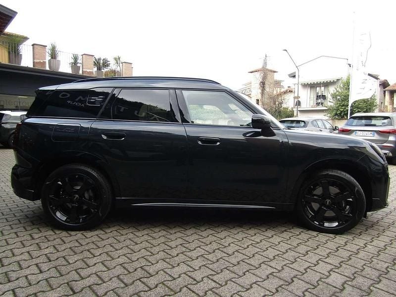 Nuova Mini John Cooper Works Countryman 156 CV (114 kW) 2025 Legend grey SUV