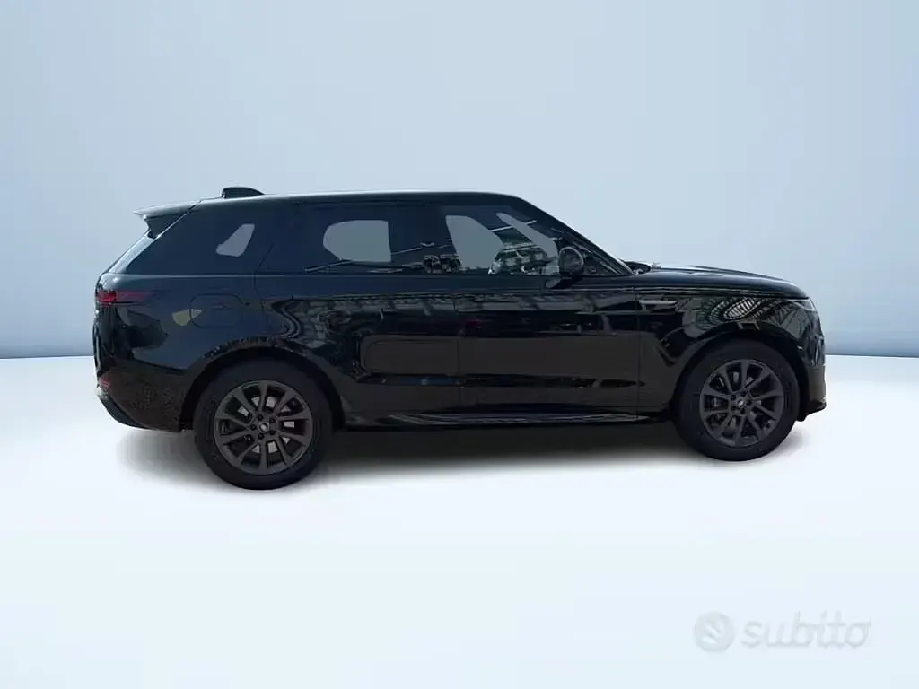 Usata Land Rover Range Rover Sport Dynamic 249 CV (183 kW) 2023 Nero pastello SUV