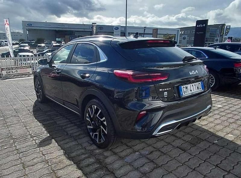 Usata Kia XCeed Style 136 CV (100 kW) 2023 Blu/azzurro SUV