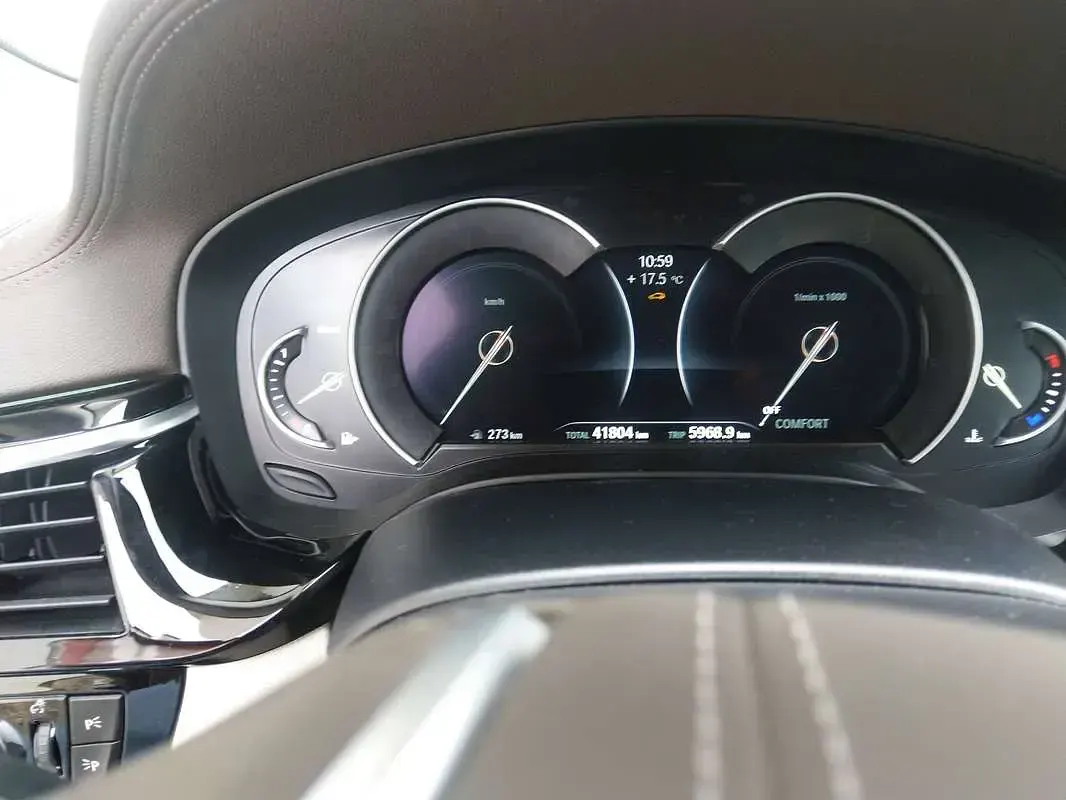 Usata BMW 520 Luxury Line 190 CV (139 kW) 2017 Grigio Berlina