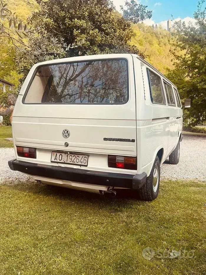Usata VW Caravelle 1990 Furgone