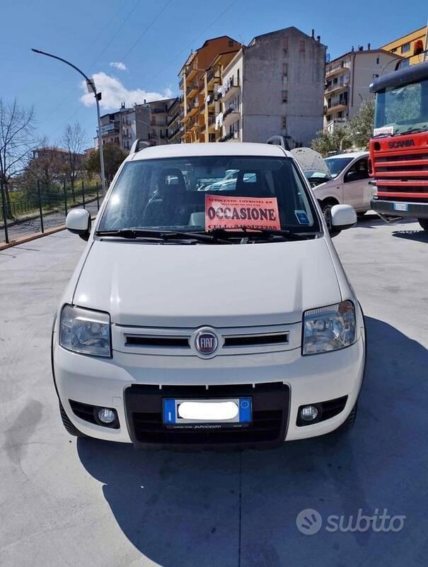 Usato 2011 Fiat Panda 4x4 Diesel 95 CV (7.750 €)