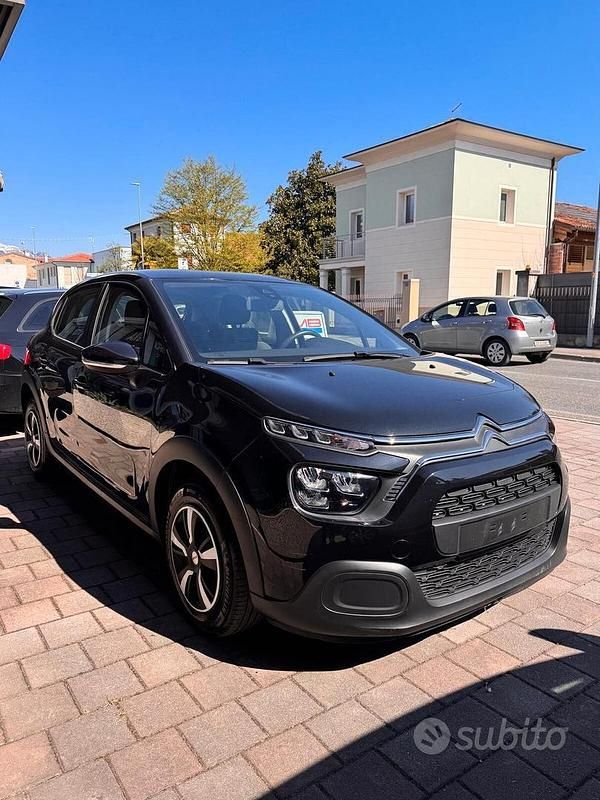 Usata Citroën C3 Feel 82 CV (60 kW) 2021 Nero Utilitaria