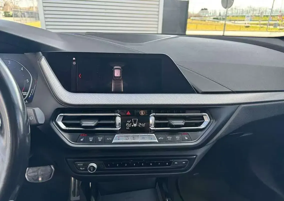 Usata BMW 120 Sport Line 190 CV (139 kW) 2020 Nero Berlina