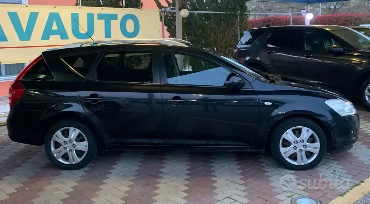 Usata Kia Ceed GT 115 CV (84 kW) 2009 Nero Station wagon