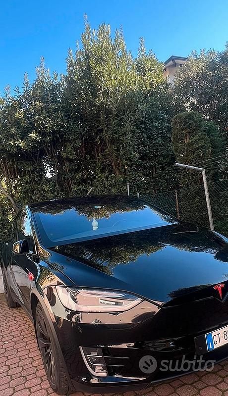 Usata Tesla Model X 100 kW (136 CV) 2019 Nero SUV
