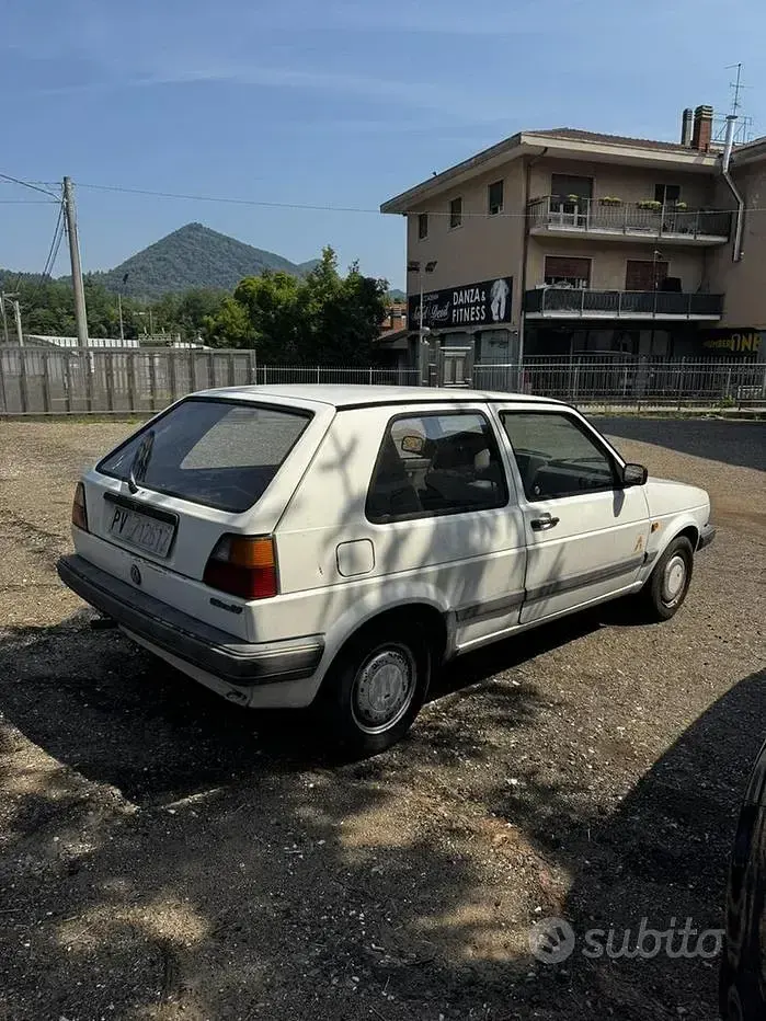 Usata VW Golf II 73 CV (53 kW) 1989 Bianco Utilitaria