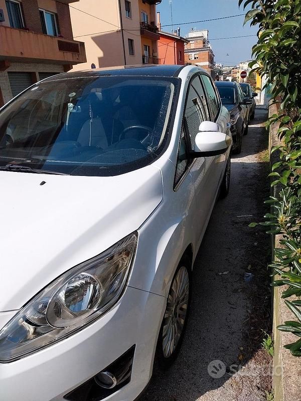 Usata Ford C-MAX 105 CV (77 kW) 2011 Bianco Monovolume