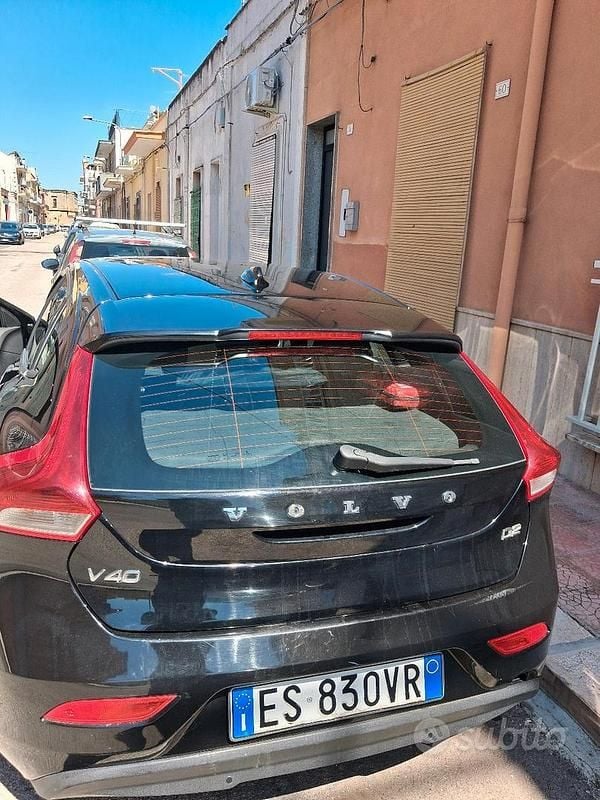 Brugt Volvo V40 115 HK (84 kW) 2013 Sort Sedan